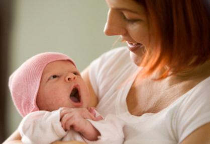 Symptom of dysbiosis in infants: how to help the baby?