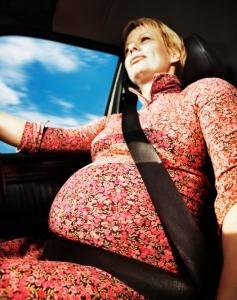 Choosing a seat belt for pregnant women