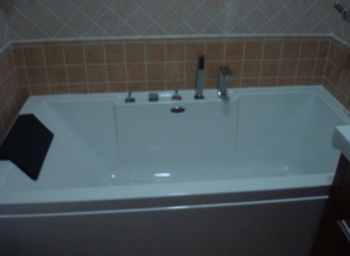 The correct installation of the bath: what is worth knowing?