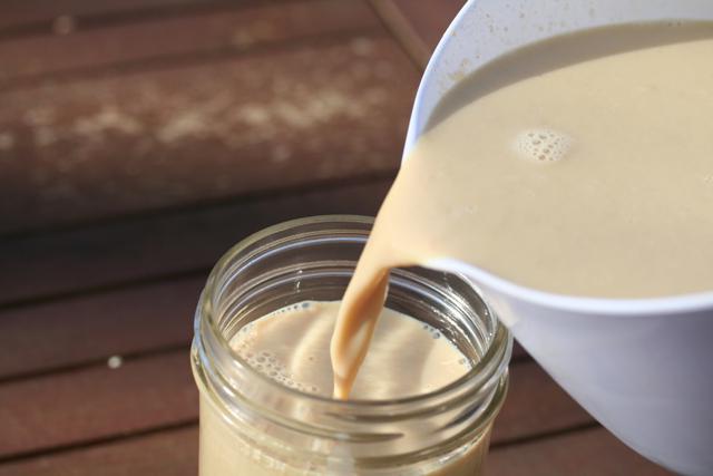 How correctly to thicken milk at home? Recipe for home-made condensed milk