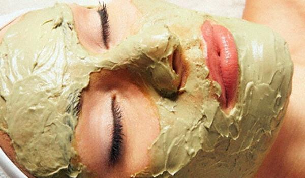 Face mask from grapes for any skin type